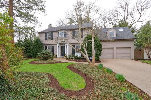24 Elmhurst Pl, Cincinnati, OH 45208 photo 2