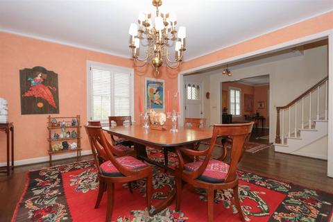 24 Elmhurst Pl, Cincinnati, OH 45208 photo 14