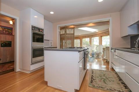 24 Elmhurst Pl, Cincinnati, OH 45208 photo 17