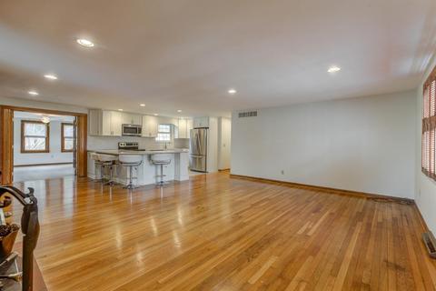 4465 Glendale Dr, Batavia, OH 45103 photo 3