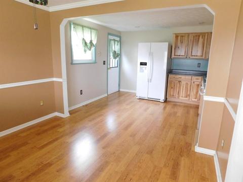 1358 Forester Dr, Cincinnati, OH 45240 photo 13
