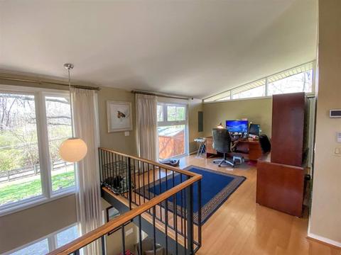 501 Riddle Rd, Cincinnati, OH 45231 photo 9
