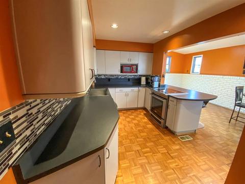 501 Riddle Rd, Cincinnati, OH 45231 photo 6