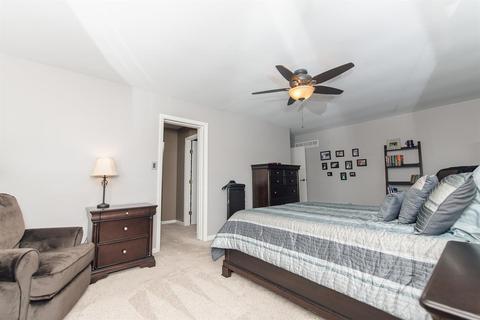 9554 Benchmark Ln, Blue Ash, OH 45242 photo 15