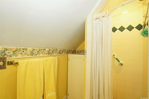 2482 Owlcrest Dr, Cincinnati, OH 45231 photo 36