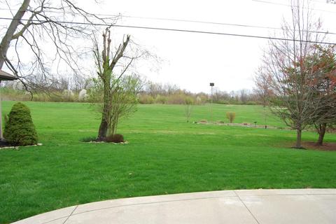 2482 Owlcrest Dr, Cincinnati, OH 45231 photo 70