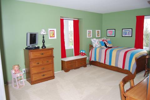 2482 Owlcrest Dr, Cincinnati, OH 45231 photo 53