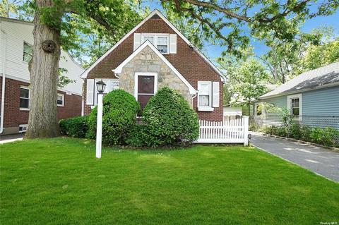 2482 Owlcrest Dr, Cincinnati, OH 45231 photo 1