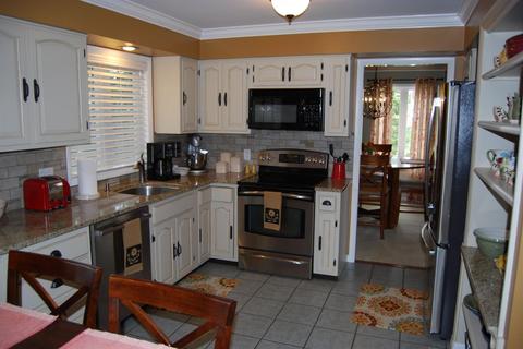 2482 Owlcrest Dr, Cincinnati, OH 45231 photo 24