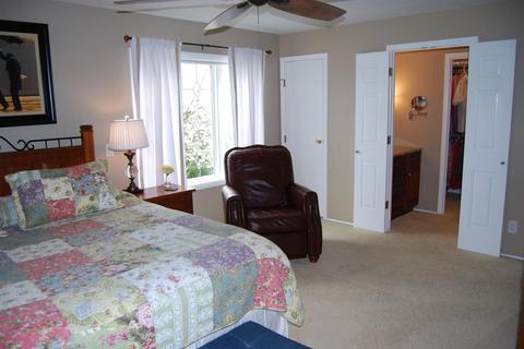 2482 Owlcrest Dr, Cincinnati, OH 45231 photo 48