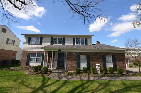 7645 Ginnala Ct, Cincinnati, OH 45243 photo 2