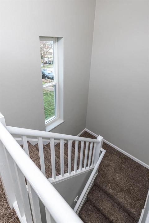 11 Bachman St, Greenhills, OH 45218 photo 20