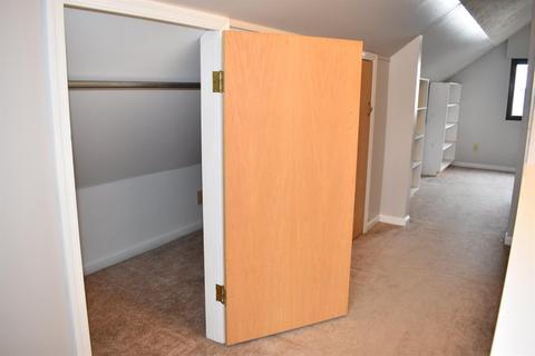 1010 Hempstead Dr, Cincinnati, OH 45231 photo 25