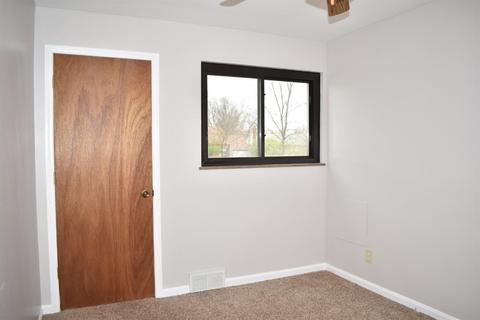 1010 Hempstead Dr, Cincinnati, OH 45231 photo 14