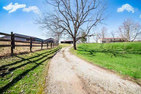 9146 Chicken Hollow Rd, Byrd Twp, OH 45167 photo 4