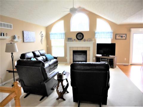 665 Mccormick Ln, Cincinnati, OH 45245 photo 8