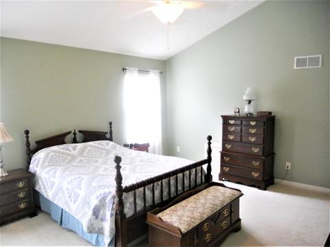 665 Mccormick Ln, Cincinnati, OH 45245 photo 17