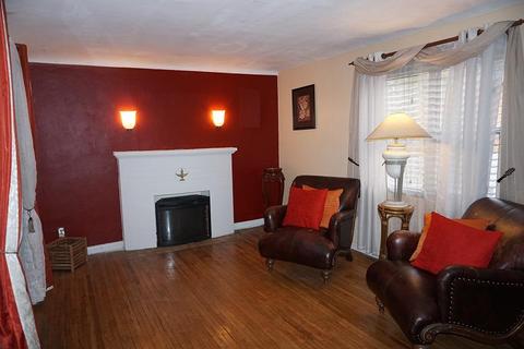 1651 Atson Ln, Cincinnati, OH 45205 photo 3