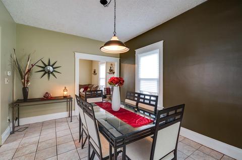 4412 Berwick St, Cincinnati, OH 45227 photo 9