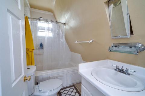4412 Berwick St, Cincinnati, OH 45227 photo 18