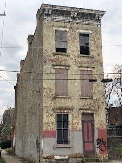 809 York St, Cincinnati, OH 45214 photo 1