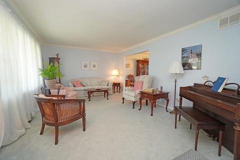 8544 Summitridge Dr, Cincinnati, OH 45255 photo 6