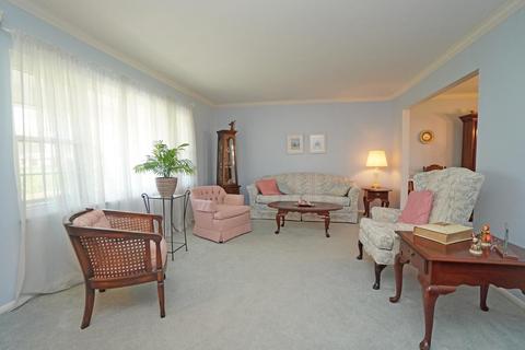 8544 Summitridge Dr, Cincinnati, OH 45255 photo 7