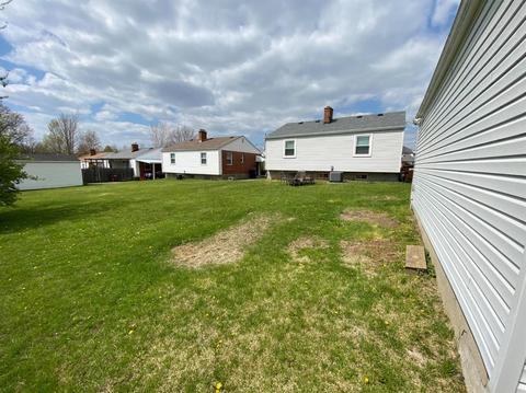 1847 Joseph Dr, North College Hill, OH 45231 photo 2