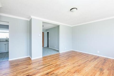 8563 Comet Ct, Cincinnati, OH 45231 photo 10