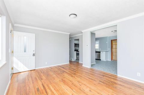 8563 Comet Ct, Cincinnati, OH 45231 photo 9