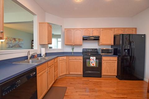 949 Lost Xing, Cincinnati, OH 45231 photo 5