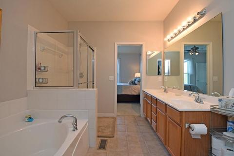 949 Lost Xing, Cincinnati, OH 45231 photo 19