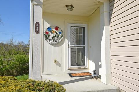 949 Lost Xing, Cincinnati, OH 45231 photo 2
