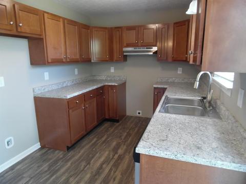 275 Ihle Dr, Cincinnati, OH 45238 photo 6