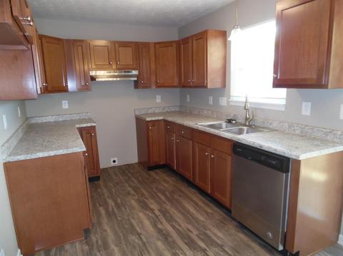 275 Ihle Dr, Cincinnati, OH 45238 photo 5
