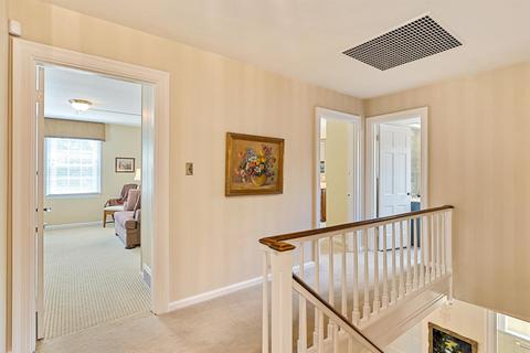 1366 Custer St, Cincinnati, OH 45208 photo 21