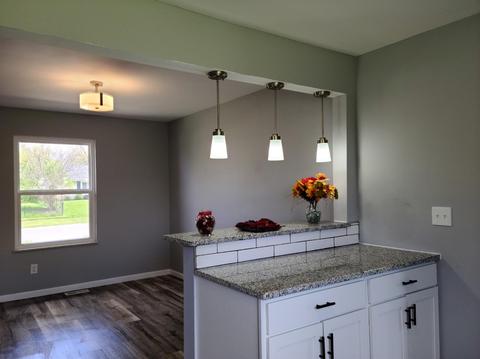 945 Smiley Ave, Forest Park, OH 45240 photo 4