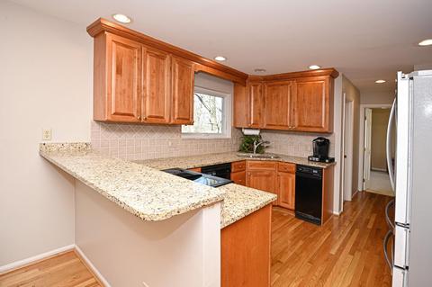 9555 Bluewing Ter, Blue Ash, OH 45241 photo 13