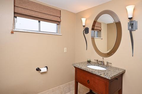 9555 Bluewing Ter, Blue Ash, OH 45241 photo 9