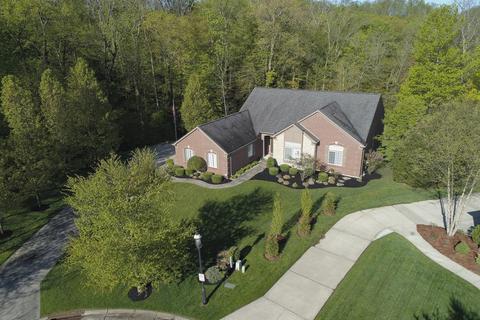 2644 Stonehaven Dr, Cincinnati, OH 45245 photo 1