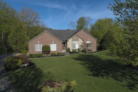 2644 Stonehaven Dr, Cincinnati, OH 45245 photo 2