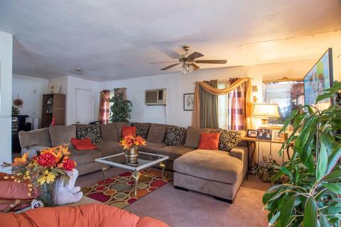 8822 Desoto Dr, Cincinnati, OH 45231 photo 5