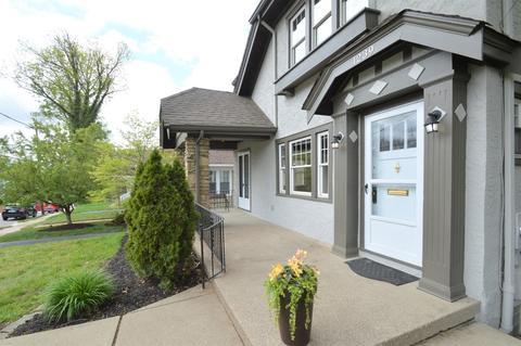 1239 Grace Ave, Cincinnati, OH 45208 photo 3