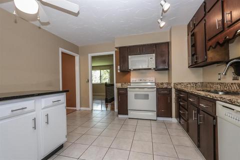 10133 Leacrest Rd, Cincinnati, OH 45215 photo 12