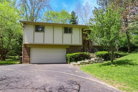 10133 Leacrest Rd, Cincinnati, OH 45215 photo 1