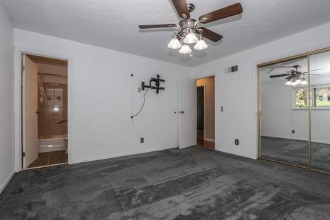 10133 Leacrest Rd, Cincinnati, OH 45215 photo 15