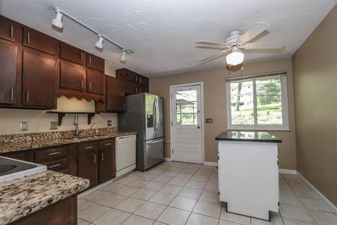 10133 Leacrest Rd, Cincinnati, OH 45215 photo 11