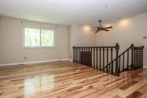10133 Leacrest Rd, Cincinnati, OH 45215 photo 7