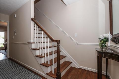 8380 Shadowpoint Ct, Cincinnati, OH 45242 photo 4