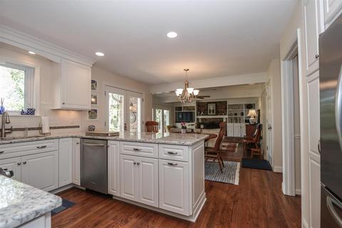 8380 Shadowpoint Ct, Cincinnati, OH 45242 photo 16